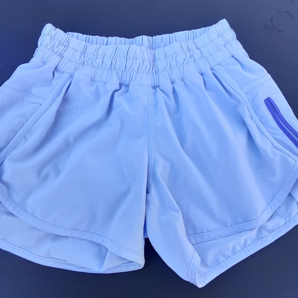 lululemon athletica Pants - Lululemon light purple shorts size 4